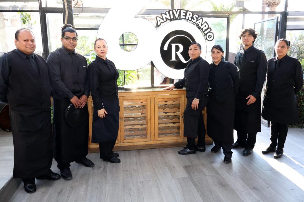 Celebra Restaurante Ricardo’s 60 años como referente de la gastronomía tijuanense